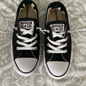 Black stretch back converse
